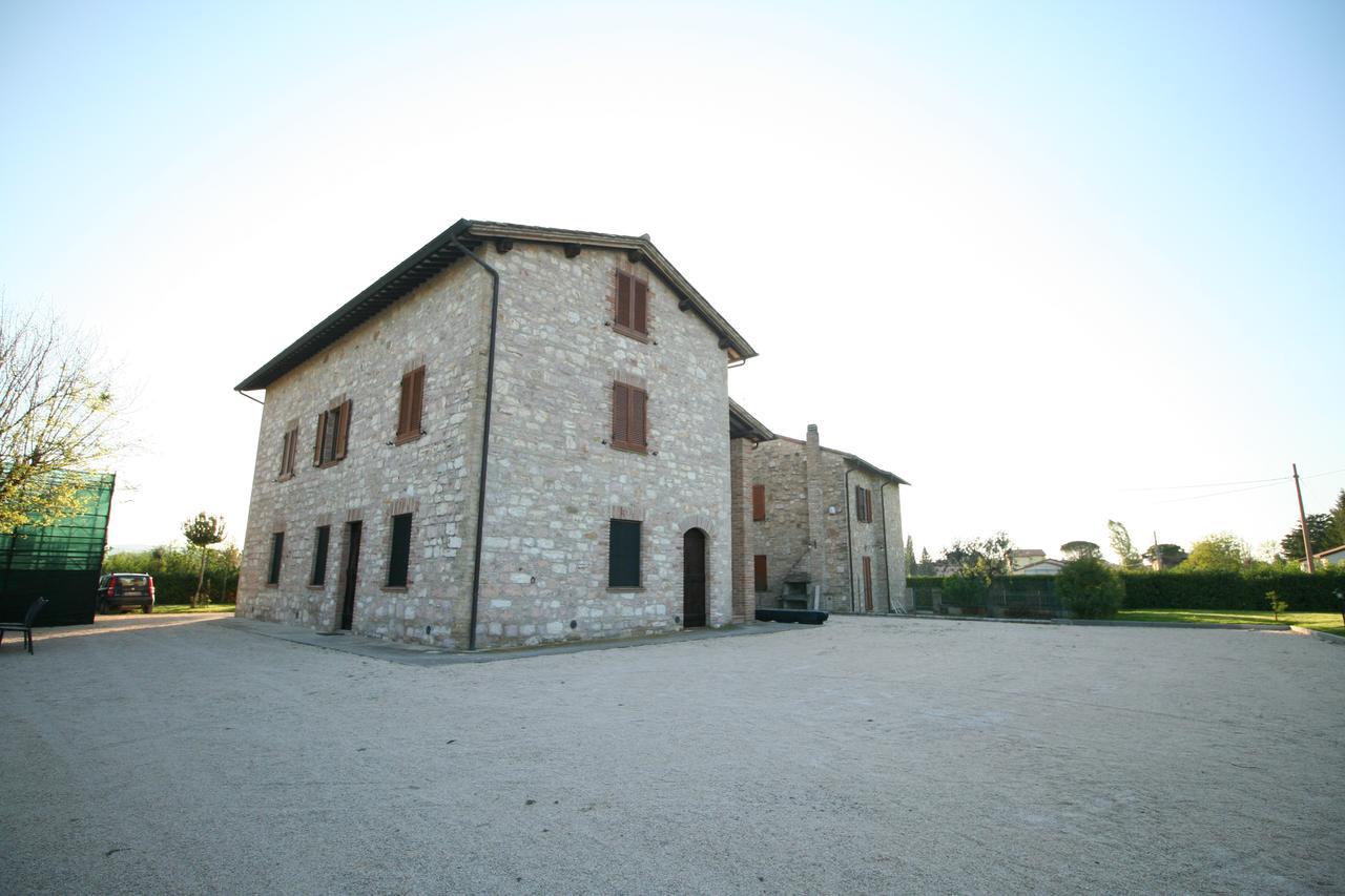 Agriturismo"Il Sagrato Di Assisi" Appartamenti,Camere Eksteriør bilde