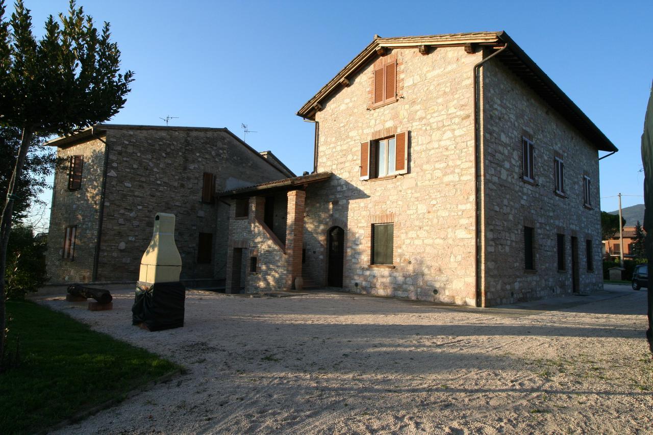 Agriturismo"Il Sagrato Di Assisi" Appartamenti,Camere Eksteriør bilde