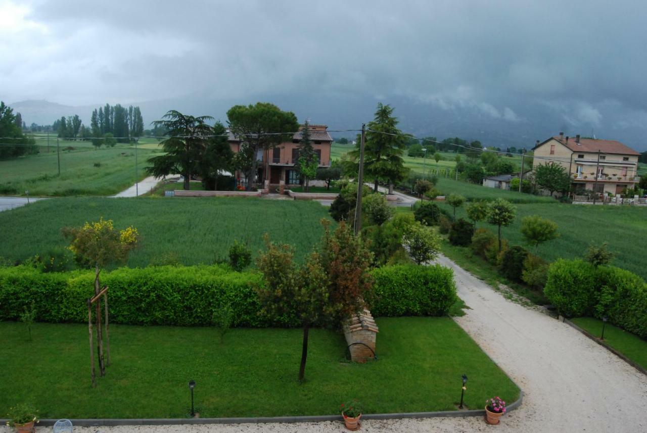 Agriturismo"Il Sagrato Di Assisi" Appartamenti,Camere Eksteriør bilde